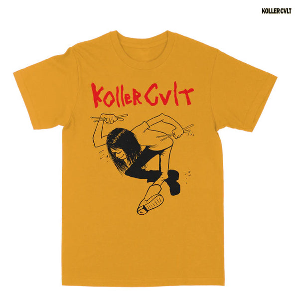 【お取り寄せ】Koller Cvlt / コラー・カルト - SNARE MAN Tシャツ (ゴールドイエロー)