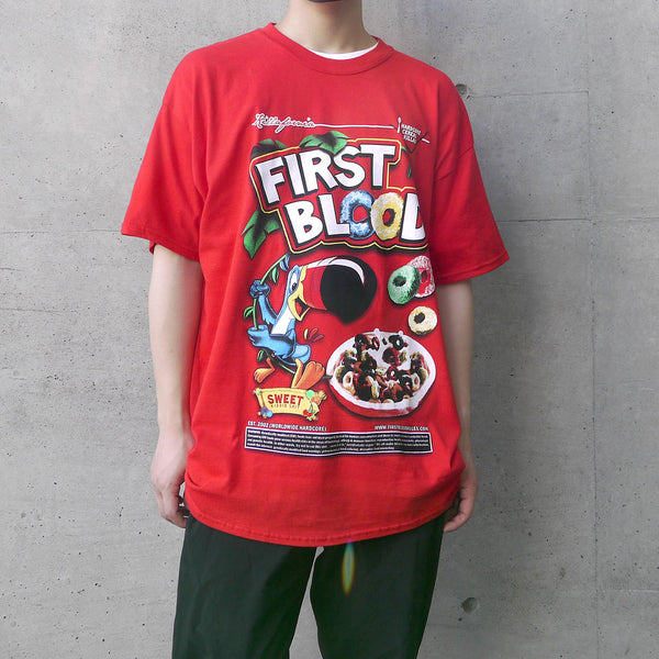 【即納】【廃盤】【早いもの勝ち！】First Blood /ファーストブラッド - Fruit Loops Tシャツ(レッド)